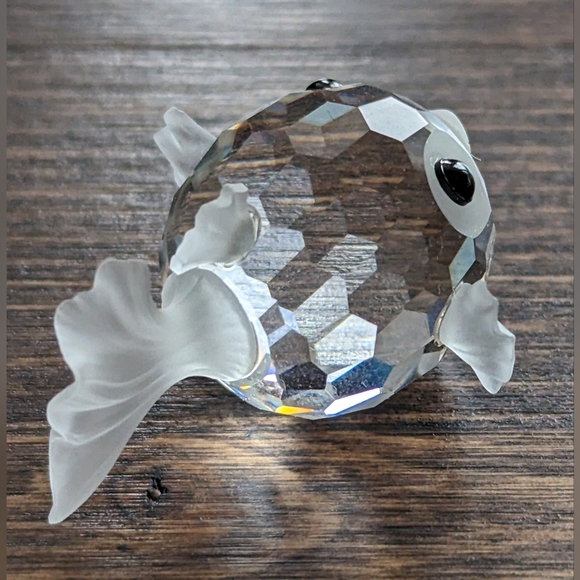 Crystal Fish - Picture 2 of 4